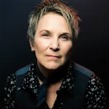 Mary Gauthier “Between The Daylight And The Dark”